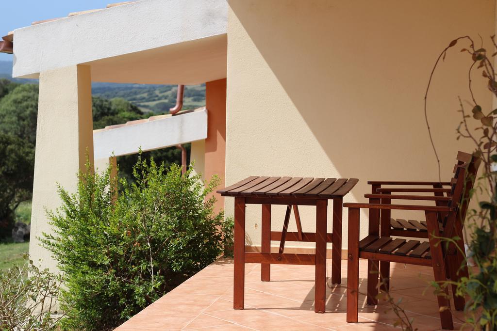 Locanda Rurale Lu Salconi Bassacutena Exterior foto